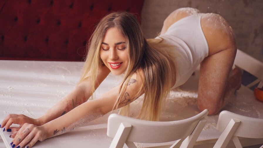 Start Anal Finger DesireeSanden