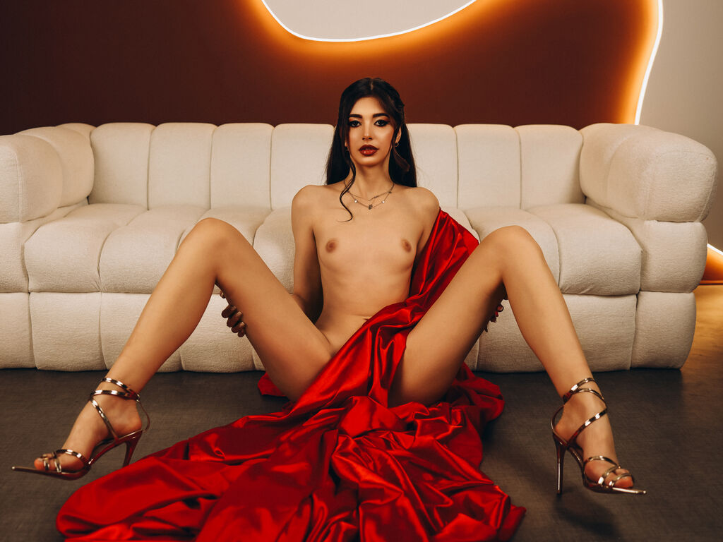 Start Anal Finger JulieRoyal