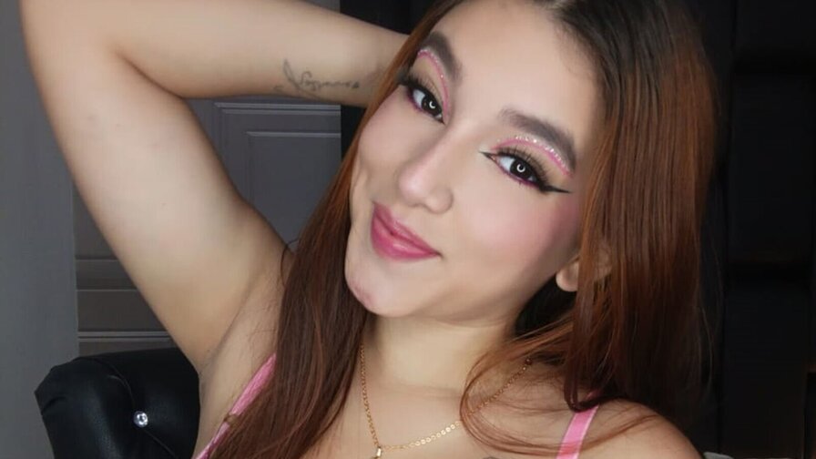 Start Anal Finger LeilaAngels